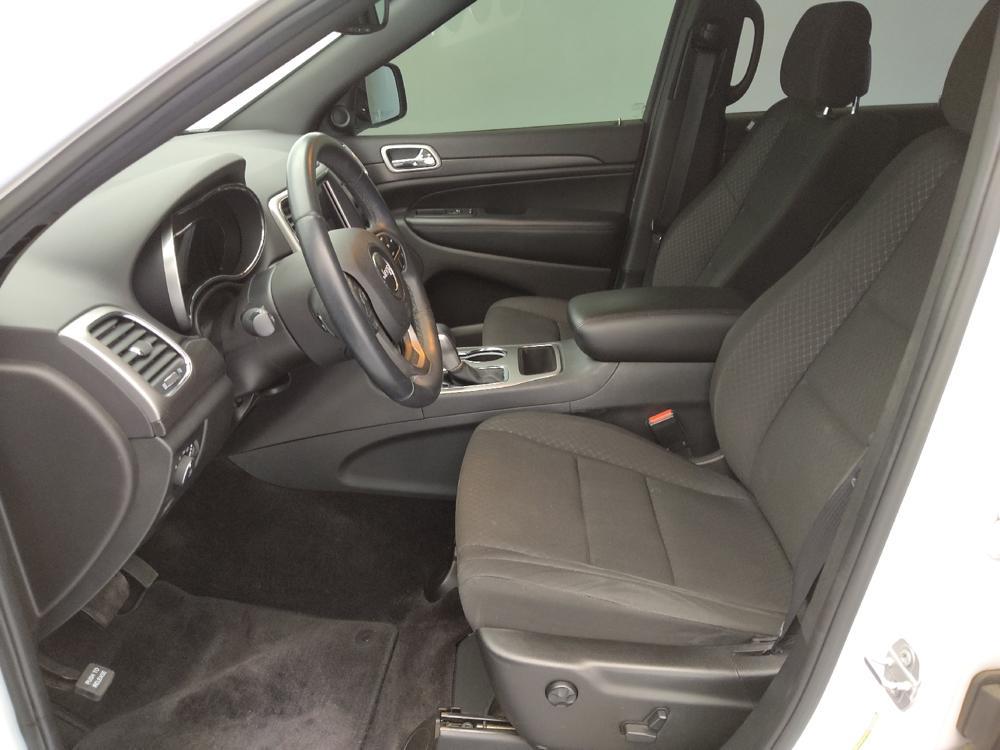 used 2018 Jeep Grand Cherokee car, priced at $18,395