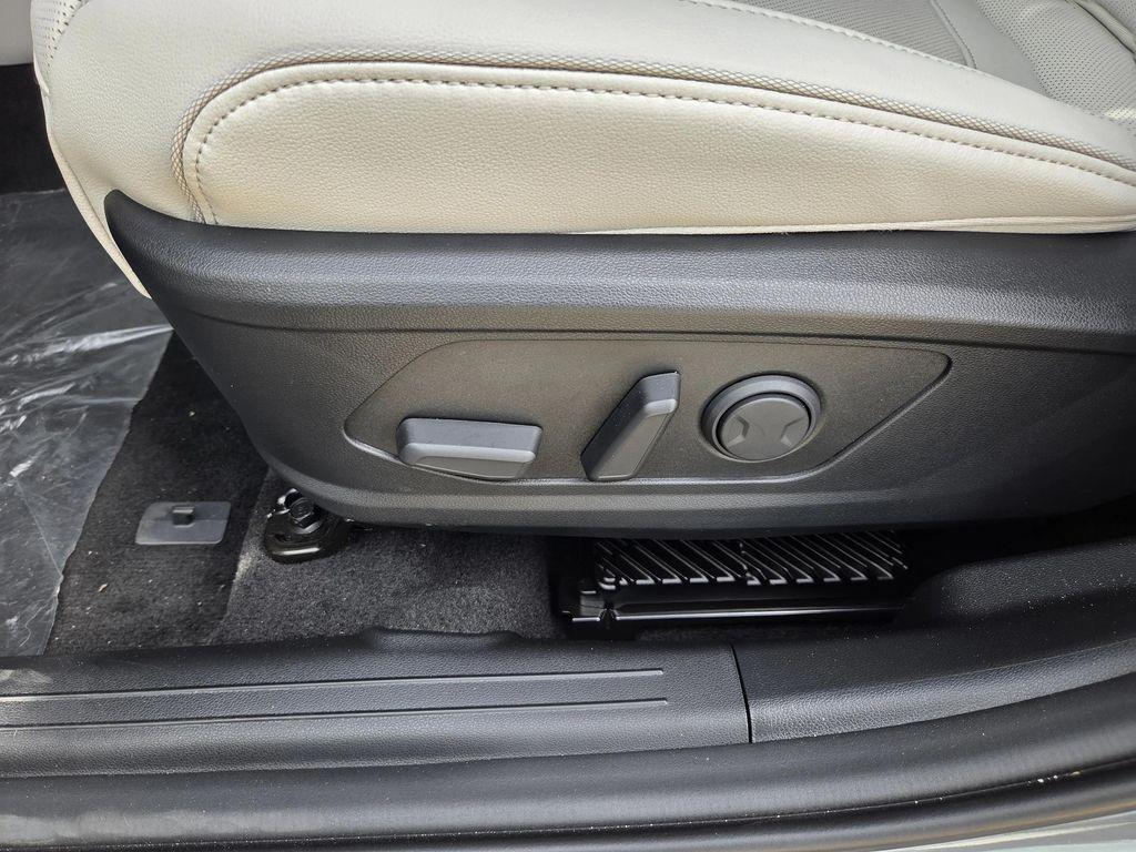 new 2026 Hyundai Tucson car, priced at $41,895