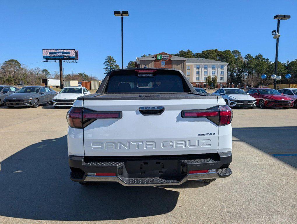 new 2025 Hyundai SANTA CRUZ car, priced at $44,580