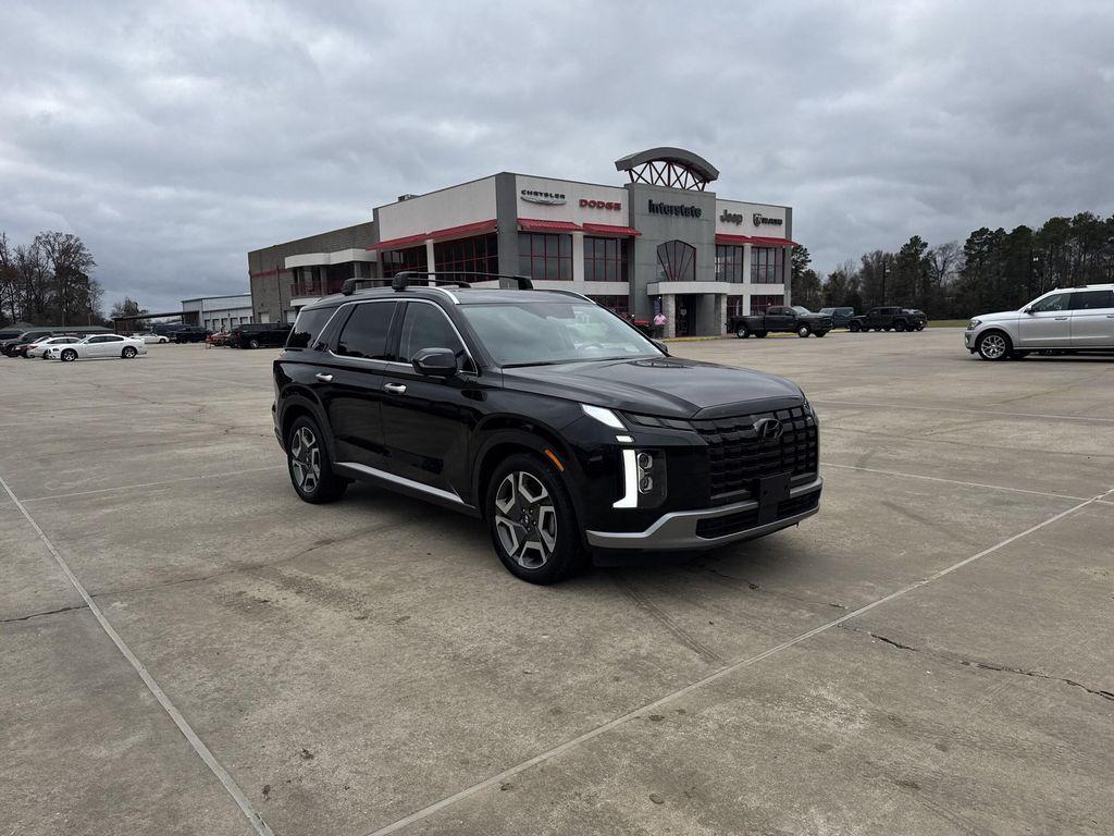 used 2024 Hyundai Palisade car, priced at $34,020