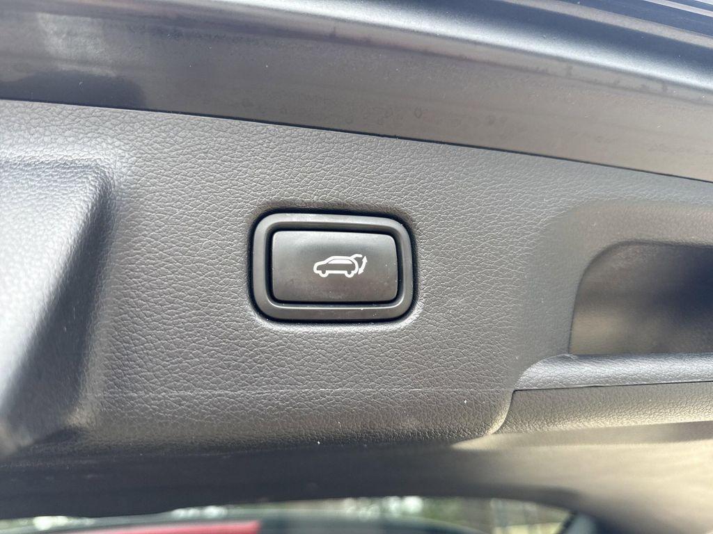 used 2024 Hyundai Palisade car, priced at $34,020