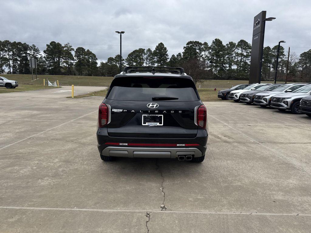 used 2024 Hyundai Palisade car, priced at $34,020