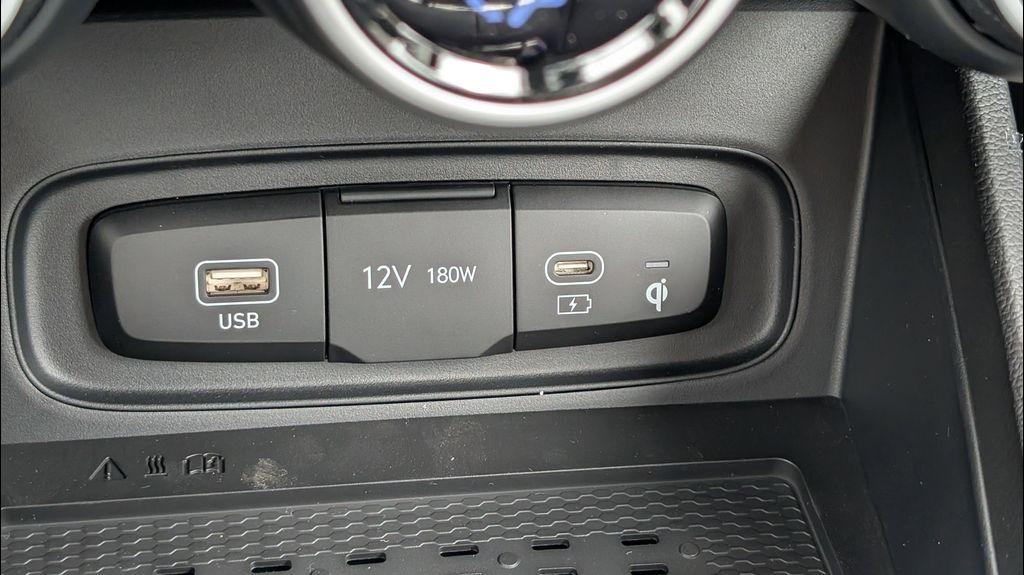 new 2026 Hyundai Venue car, priced at $25,150