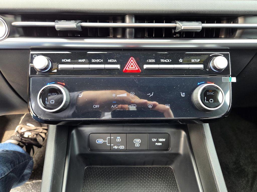 new 2026 Hyundai Tucson car, priced at $38,245