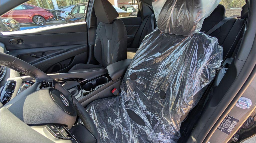 new 2026 Hyundai ELANTRA HEV car, priced at $29,300