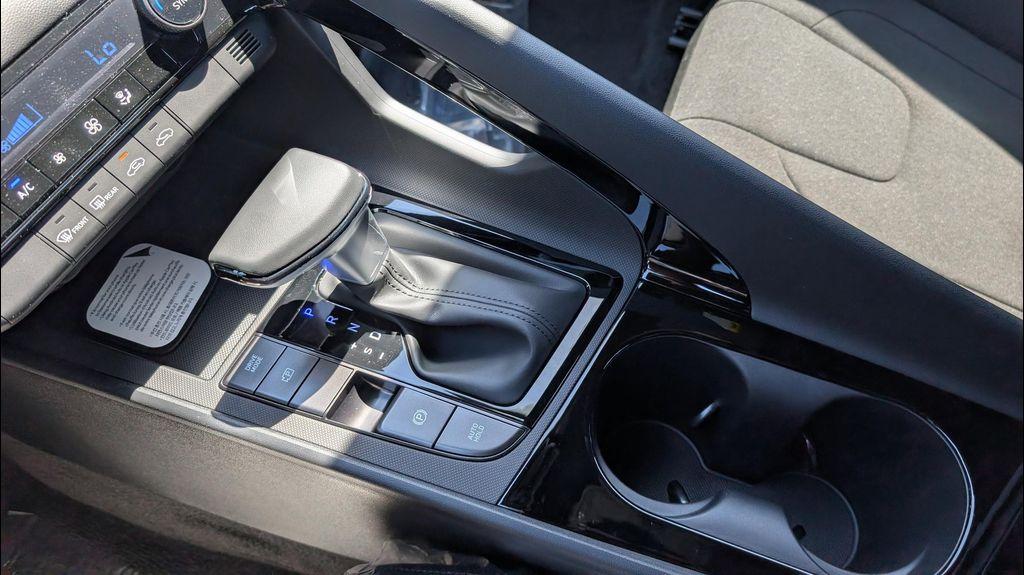 new 2026 Hyundai ELANTRA HEV car, priced at $29,300