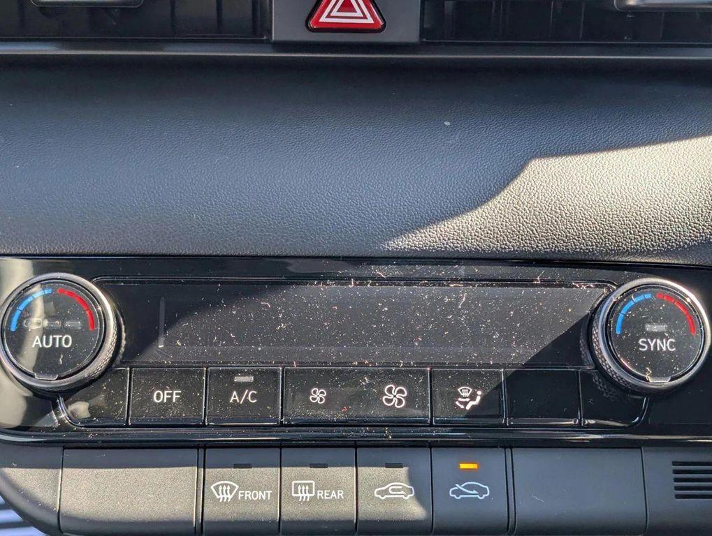 used 2025 Hyundai Elantra car, priced at $21,880