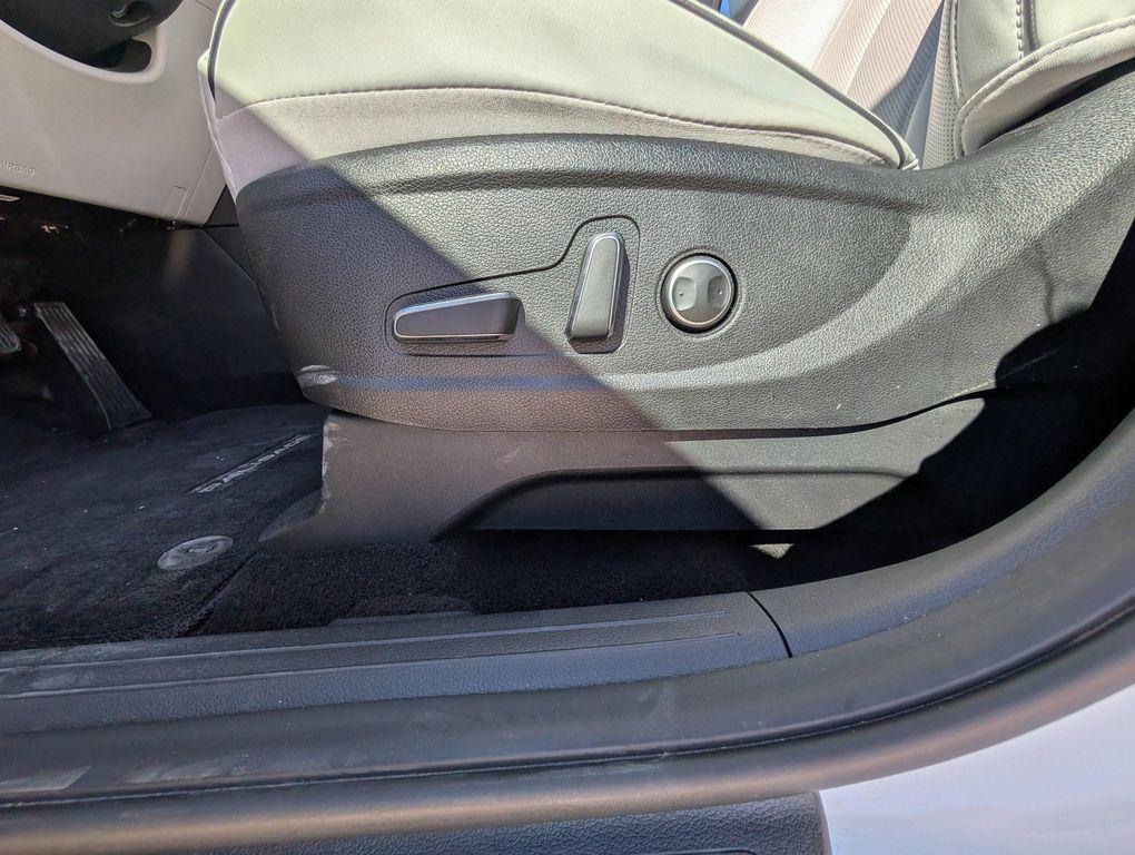 used 2024 Hyundai Palisade car, priced at $33,053