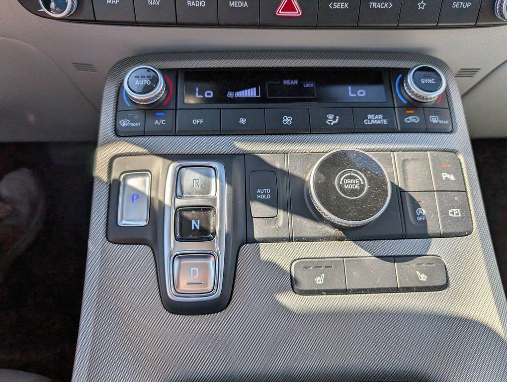 used 2024 Hyundai Palisade car, priced at $33,053