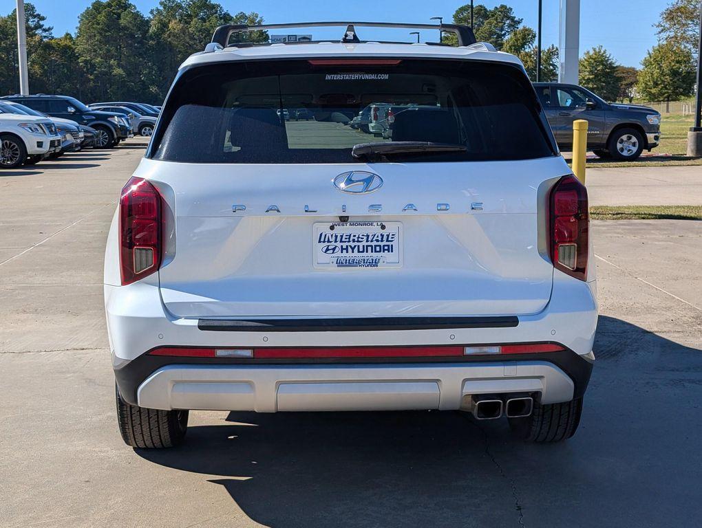 used 2024 Hyundai Palisade car, priced at $33,053