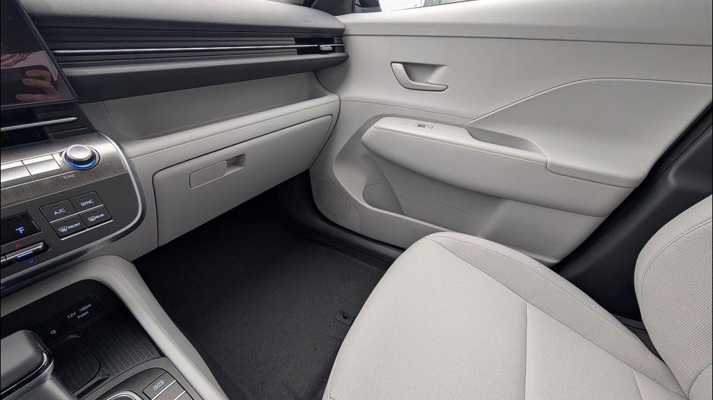 new 2026 Hyundai Kona car, priced at $29,095