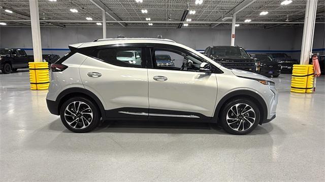 used 2023 Chevrolet Bolt EUV car, priced at $22,000