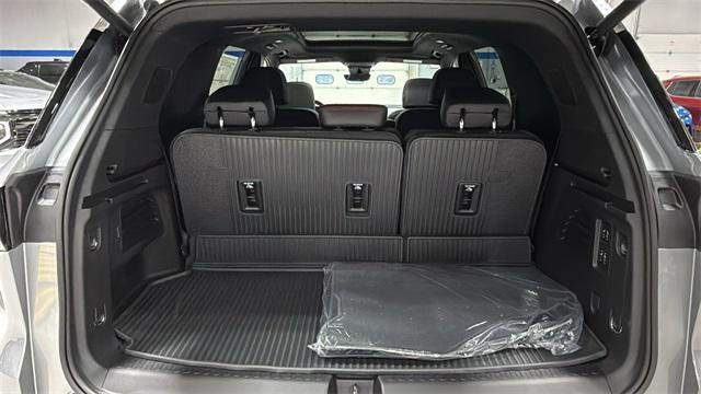 new 2026 Chevrolet Traverse car, priced at $59,490
