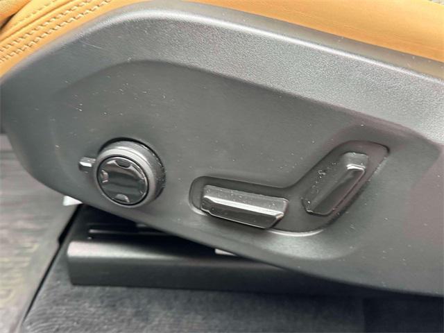 used 2022 Volvo XC60 car, priced at $27,000