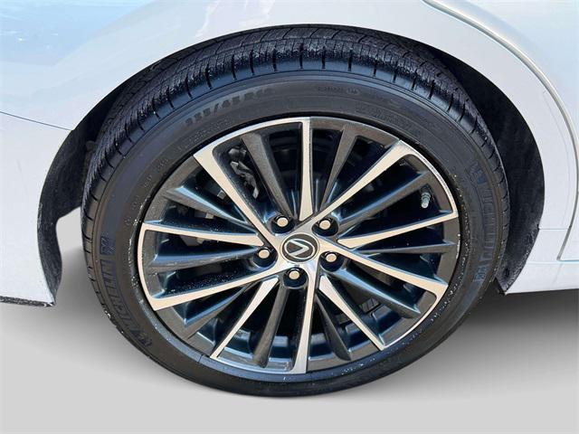 used 2024 Lexus ES 350 car, priced at $39,000