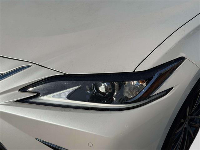 used 2024 Lexus ES 350 car, priced at $39,000