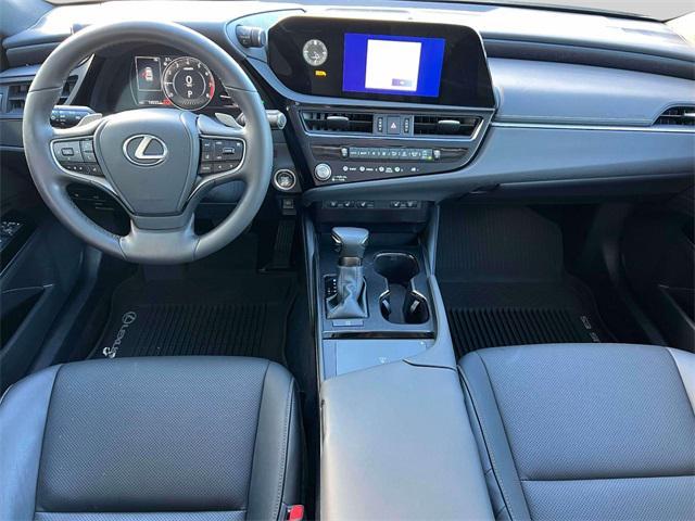used 2023 Lexus ES 350 car, priced at $36,000