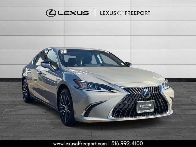 used 2025 Lexus ES 350 car, priced at $44,000