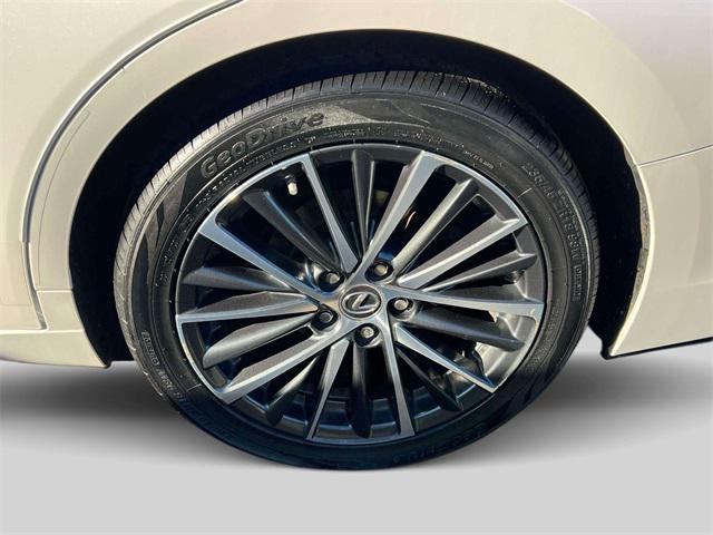 used 2023 Lexus ES 350 car, priced at $34,000
