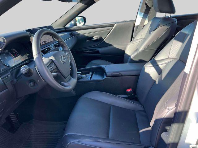 used 2023 Lexus ES 350 car, priced at $34,000