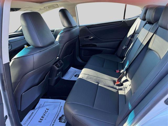 used 2025 Lexus ES 350 car, priced at $45,000