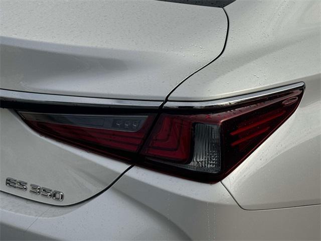 used 2023 Lexus ES 350 car, priced at $36,000