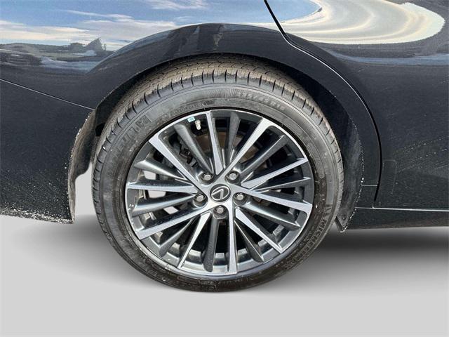 used 2023 Lexus ES 350 car, priced at $33,500