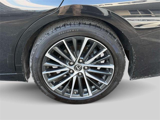 used 2023 Lexus ES 350 car, priced at $33,500