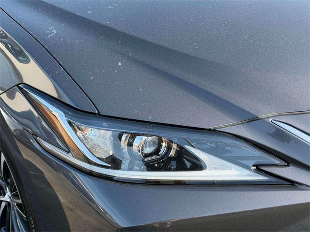 used 2023 Lexus ES 250 car, priced at $36,000