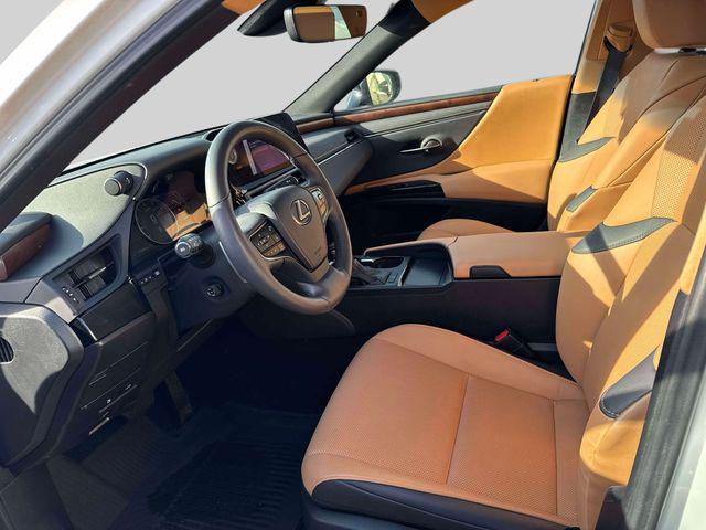 used 2023 Lexus ES 350 car, priced at $35,000