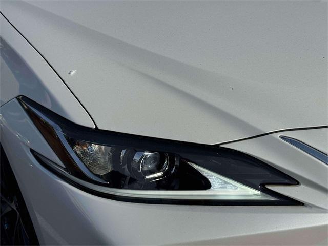 used 2023 Lexus ES 350 car, priced at $39,000