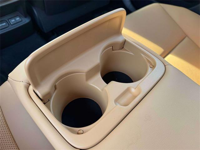 used 2023 Lexus ES 350 car, priced at $39,000