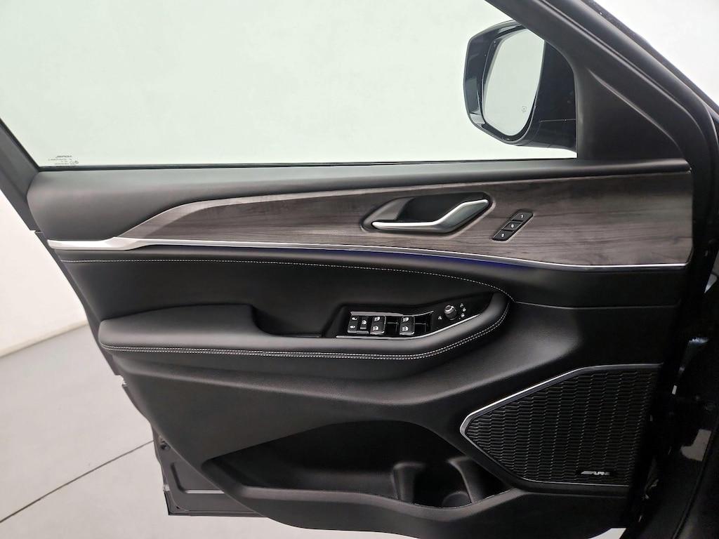 used 2023 Jeep Grand Cherokee car, priced at $38,998