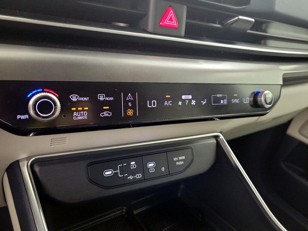 used 2025 Kia Carnival car, priced at $47,998