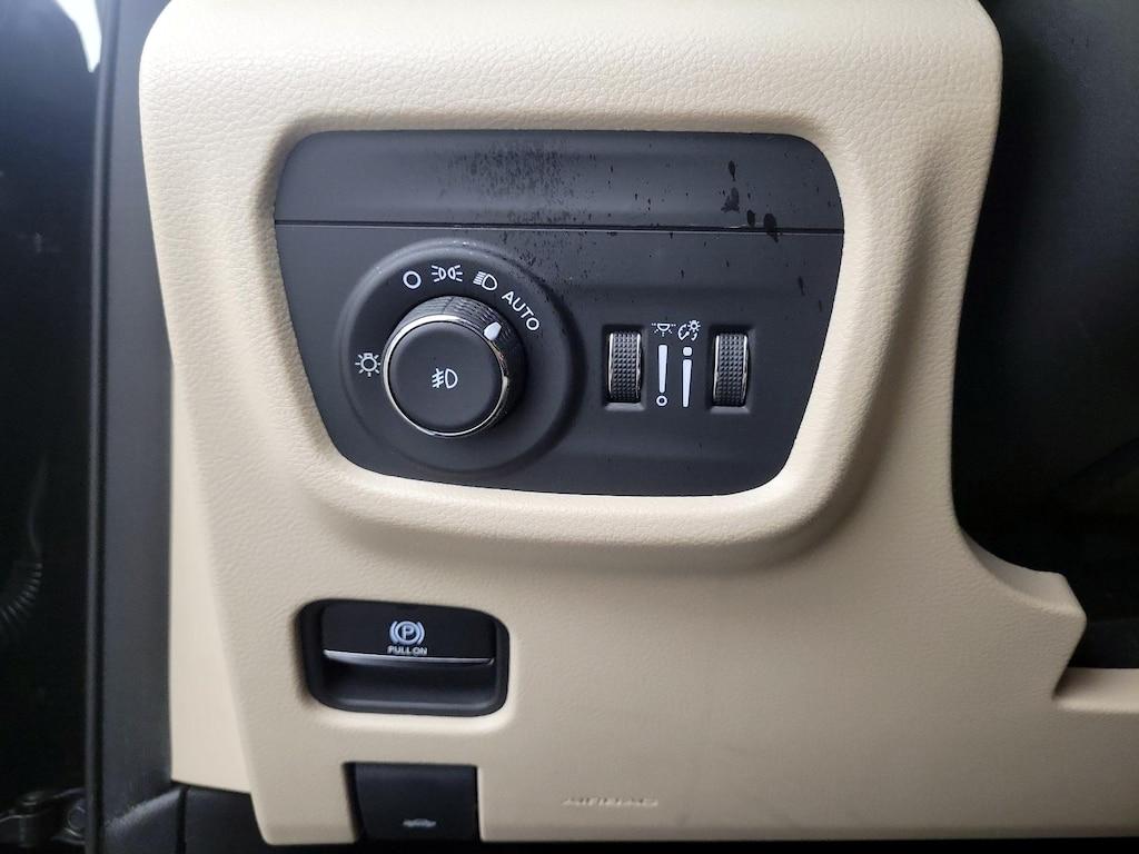 used 2022 Jeep Grand Cherokee car, priced at $28,998