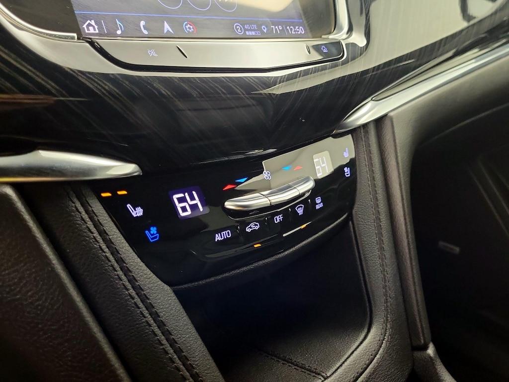 used 2022 Cadillac XT6 car, priced at $33,998