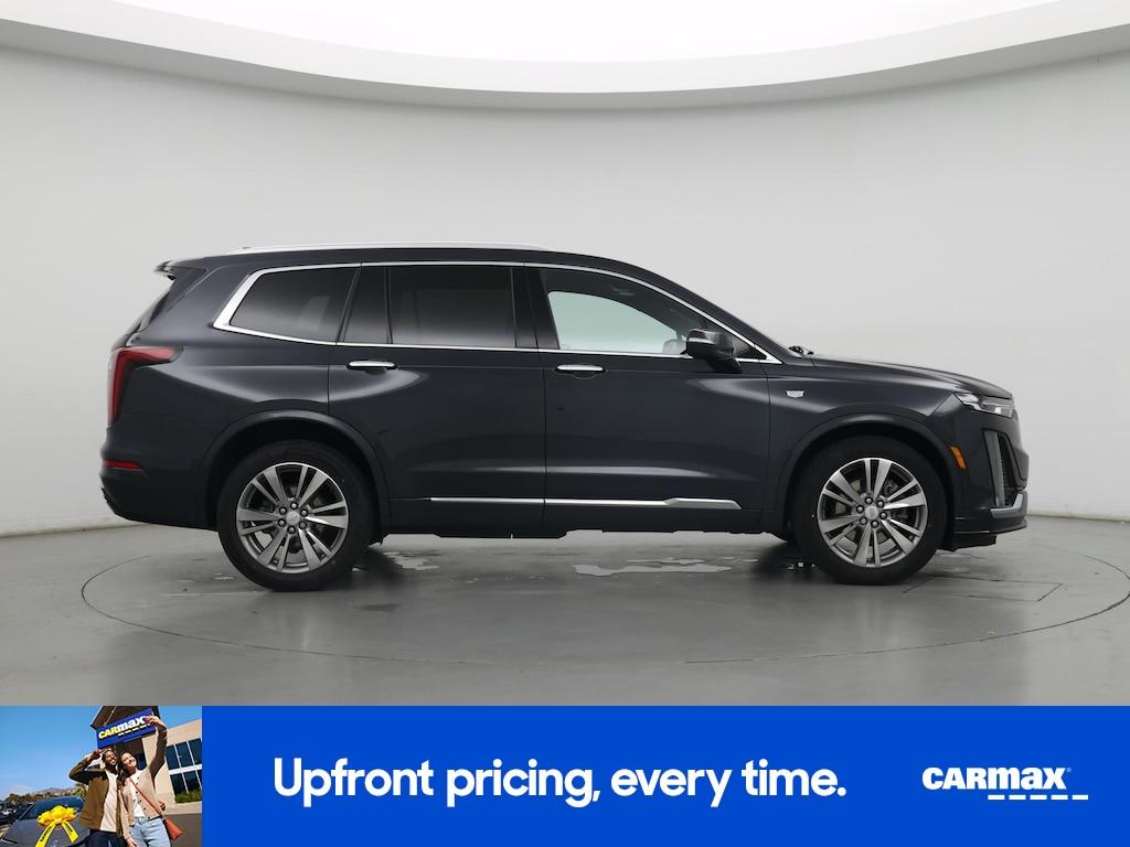 used 2022 Cadillac XT6 car, priced at $33,998