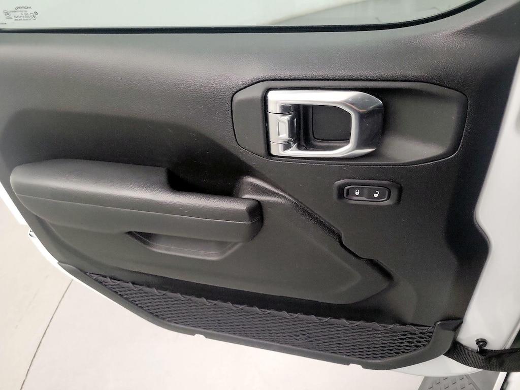 used 2025 Jeep Gladiator car, priced at $38,998