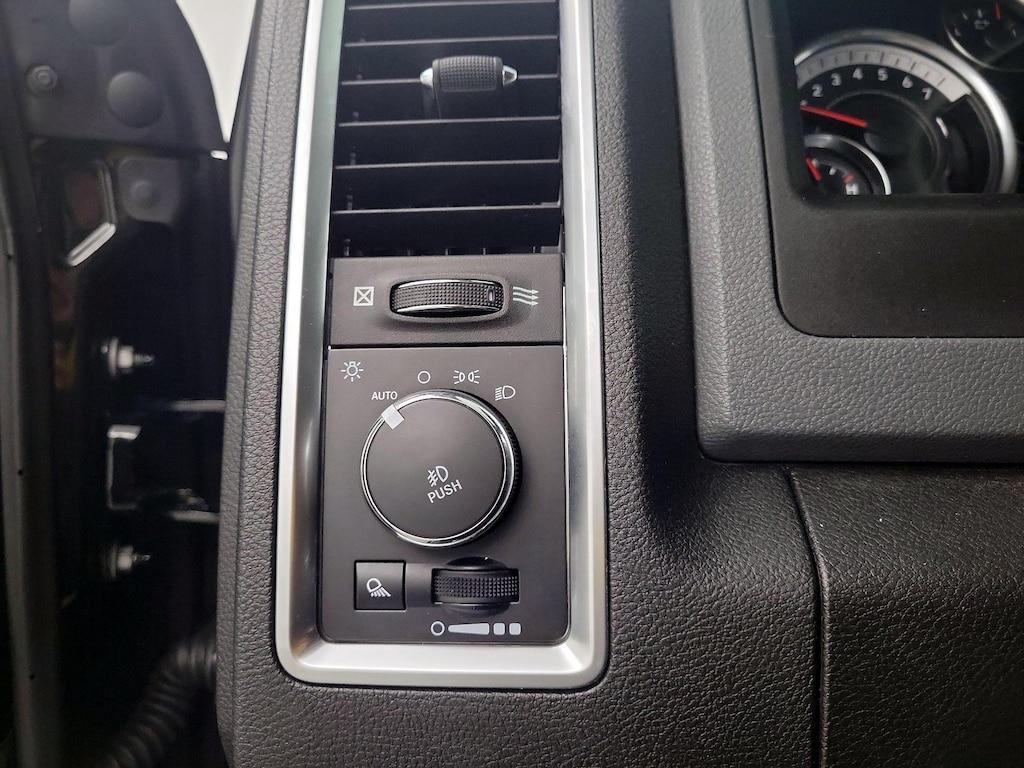 used 2019 Ram 1500 Classic car, priced at $26,998