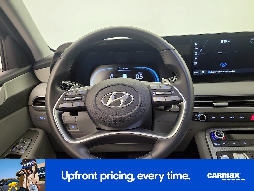 used 2025 Hyundai Palisade car, priced at $34,998