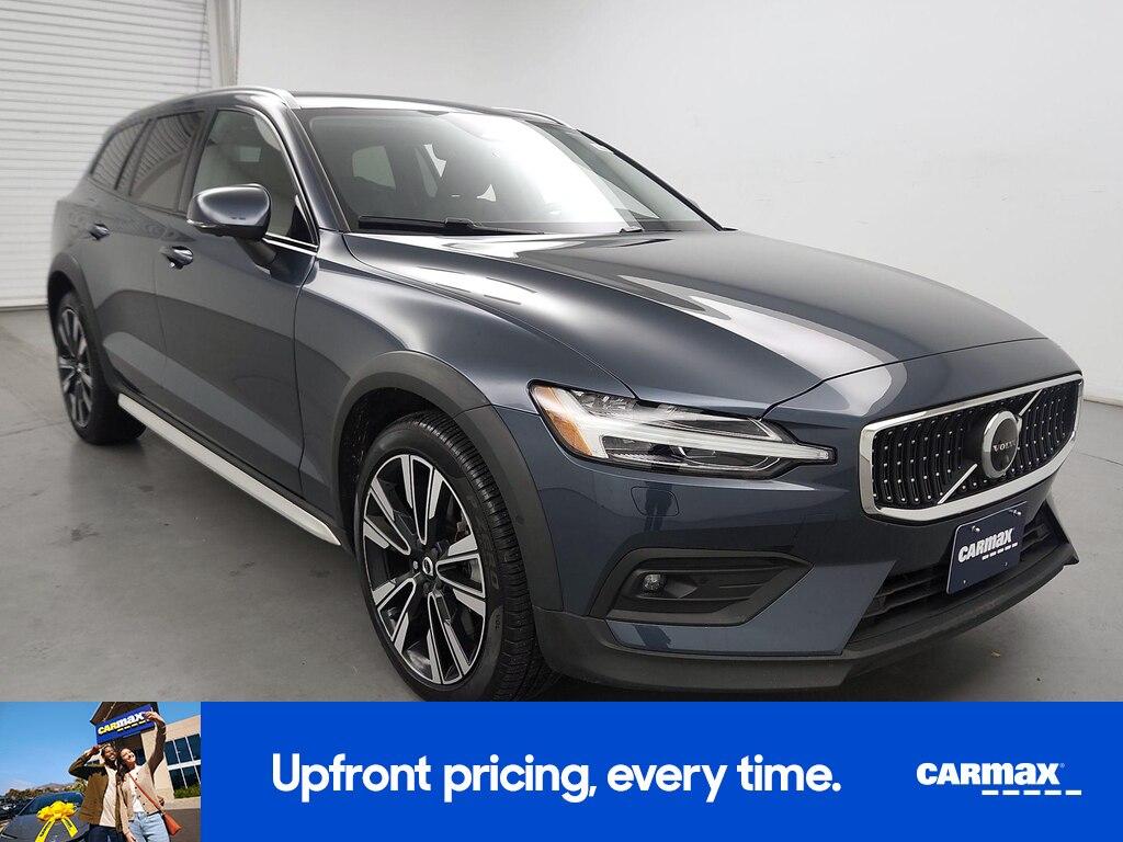 used 2023 Volvo V60 Cross Country car, priced at $45,998