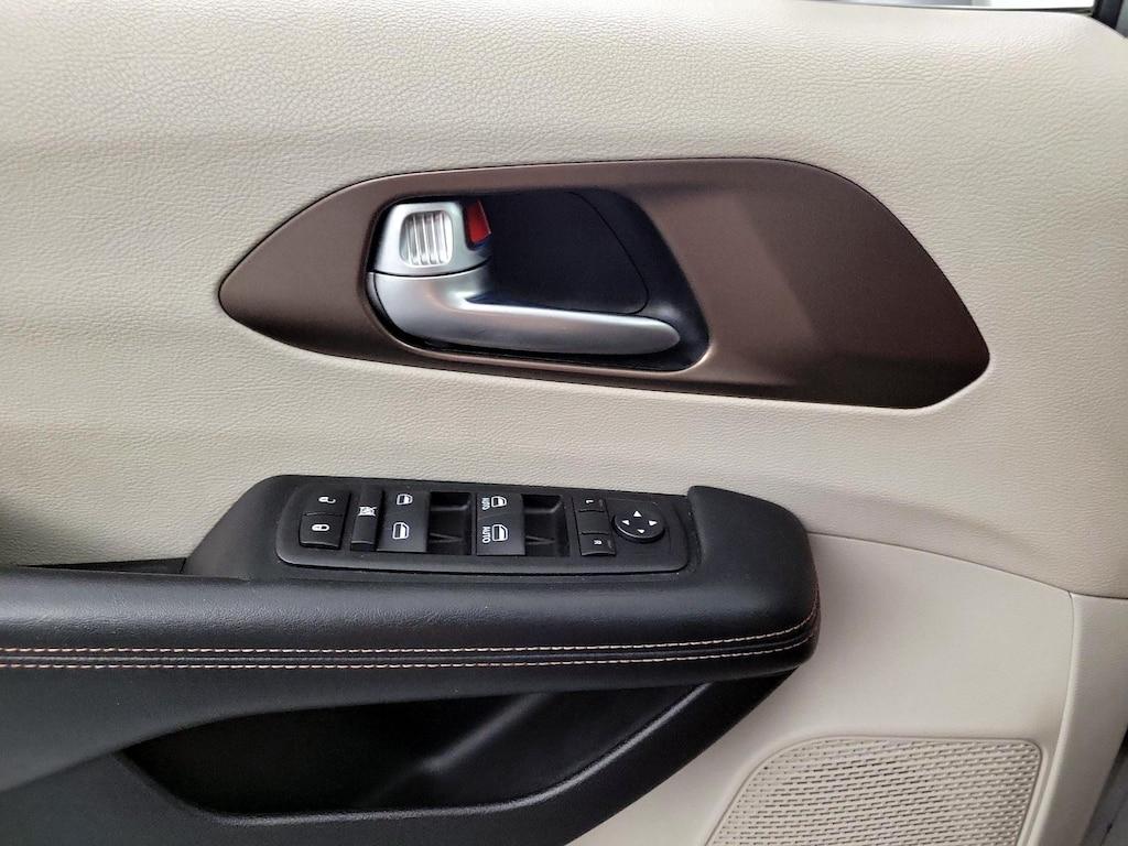 used 2018 Chrysler Pacifica car, priced at $19,998