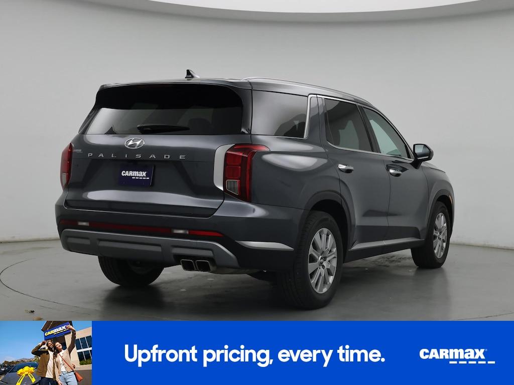 used 2025 Hyundai Palisade car, priced at $35,998