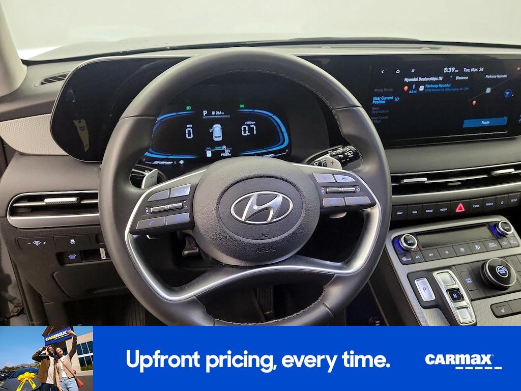 used 2025 Hyundai Palisade car, priced at $35,998