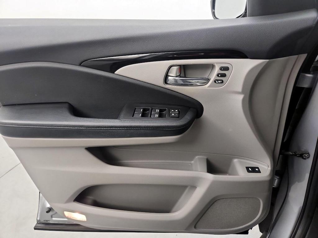 used 2018 Honda Pilot car, priced at $23,998