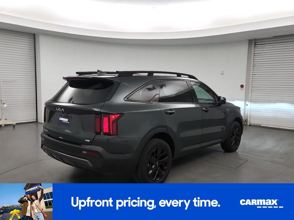used 2023 Kia Sorento car, priced at $28,998