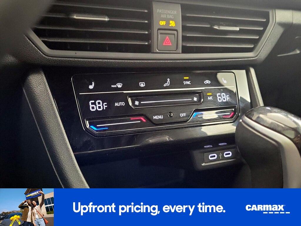 used 2025 Volkswagen Jetta car, priced at $21,998