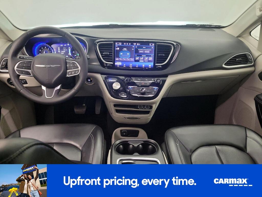 used 2023 Chrysler Pacifica car, priced at $24,998