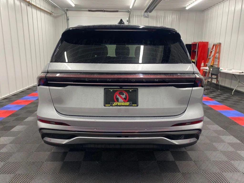 used 2024 Lincoln Nautilus car, priced at $48,900