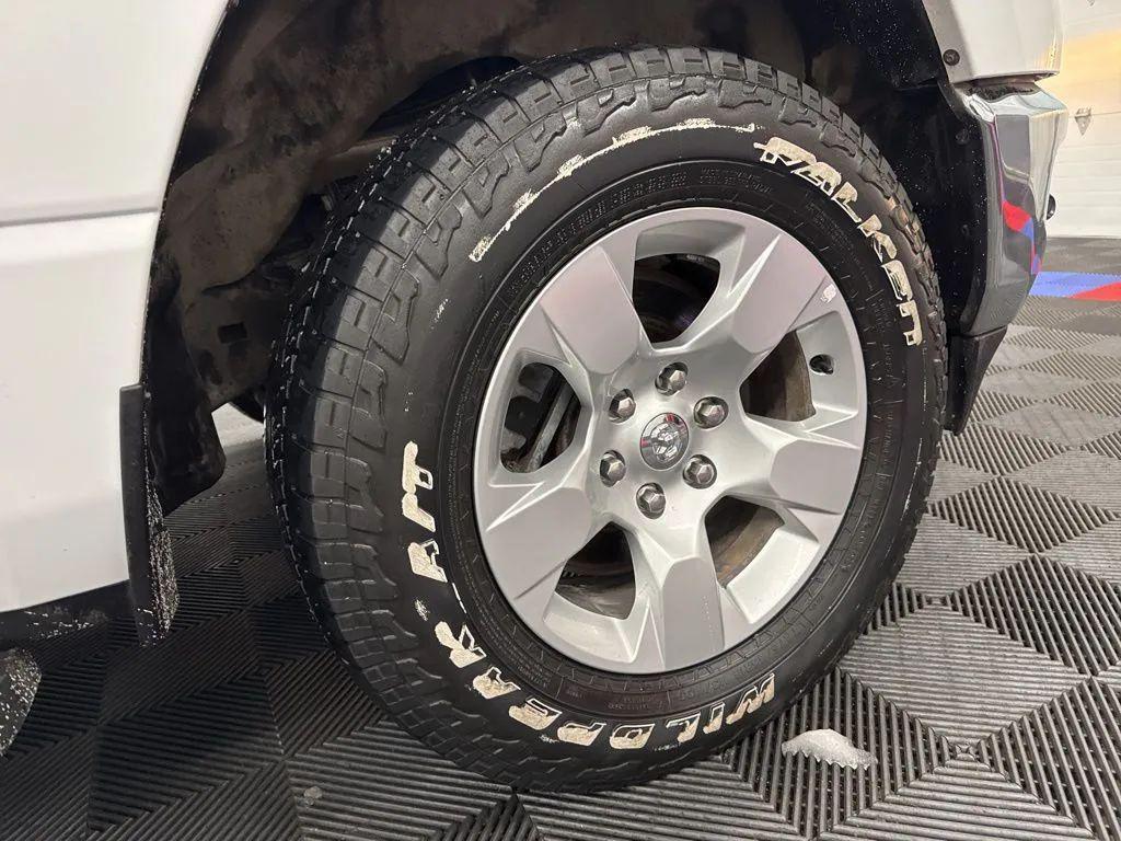 used 2021 Ram 1500 car, priced at $34,555